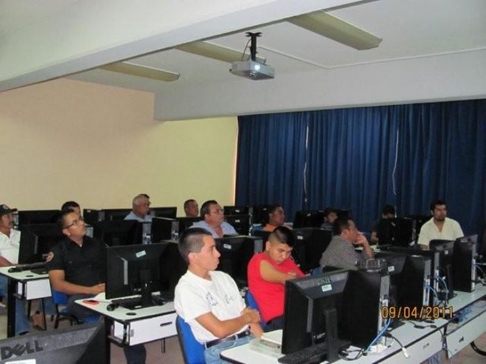 Capacitación y entrenamiento  en respuesta a emergencias